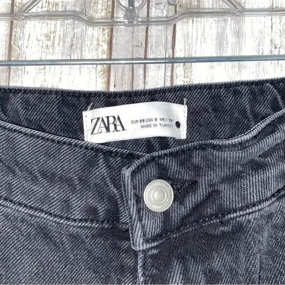 Zara Black High Rise Straight Leg Jeans - Picture 5 of 7